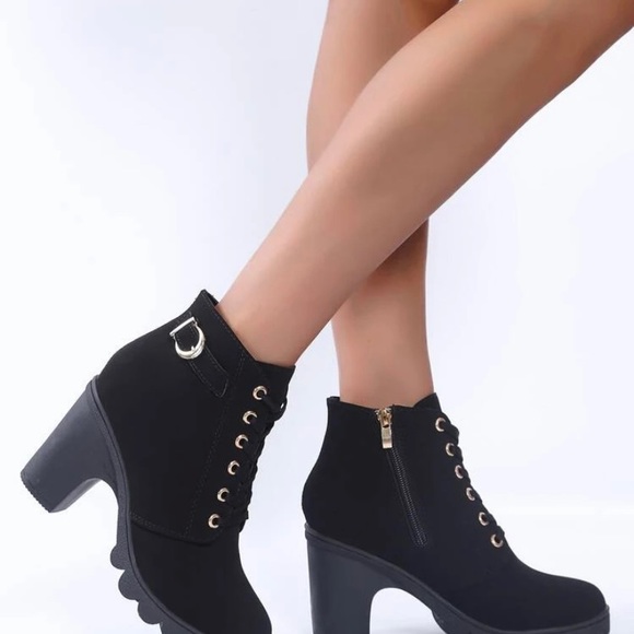 Lace Up Side Zipper Chunky Boots With Side Buckle - Picture 4 of 4